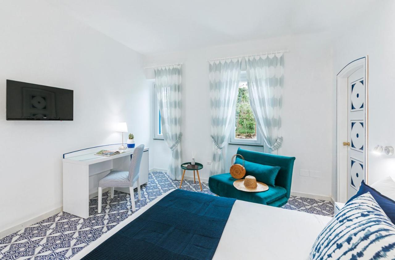 Villa Livia イスキア島 エクステリア 写真